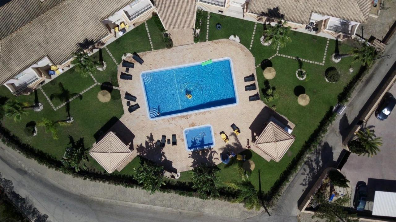 Atalaia Sol Aparthotel - Tennis & Heated Pool In Winter Лагуш Екстер'єр фото