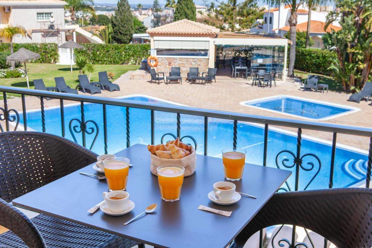 Atalaia Sol Aparthotel - Tennis & Heated Pool In Winter Лагуш Екстер'єр фото